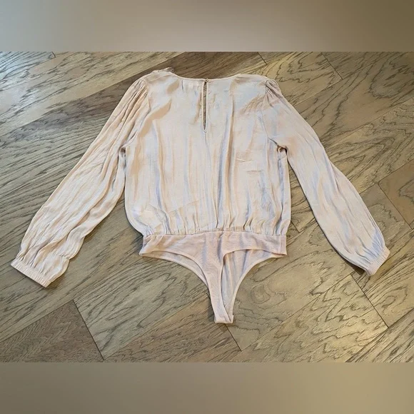 Socialite Body Suit - Picture 2 of 6